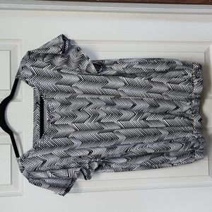 Blouse black n white pin stripes
